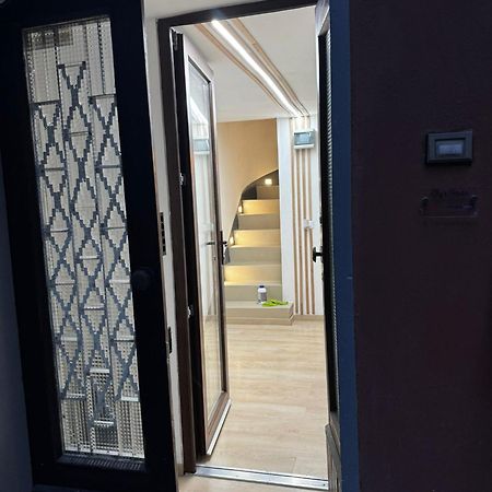 Апартаменты Elly'S House Модена Экстерьер фото